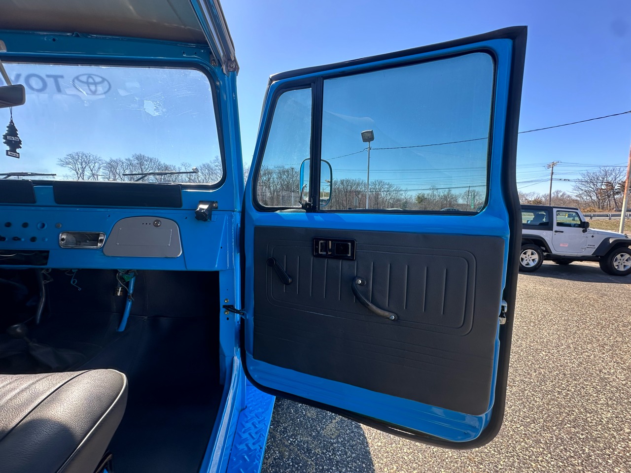 Restored 1979 Toyota Land Cruiser FJ43