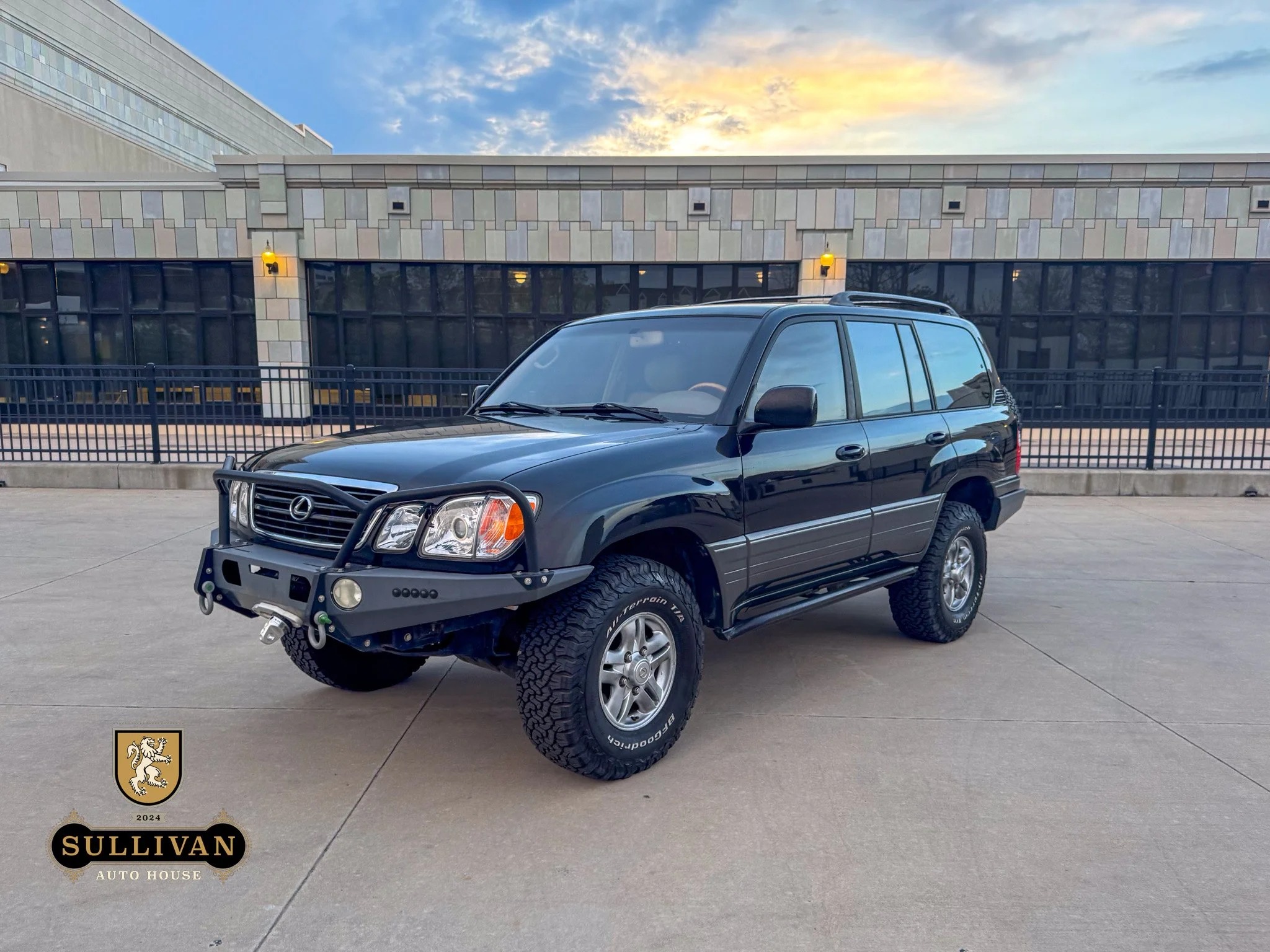 2002 Lexus LX 470 - 5