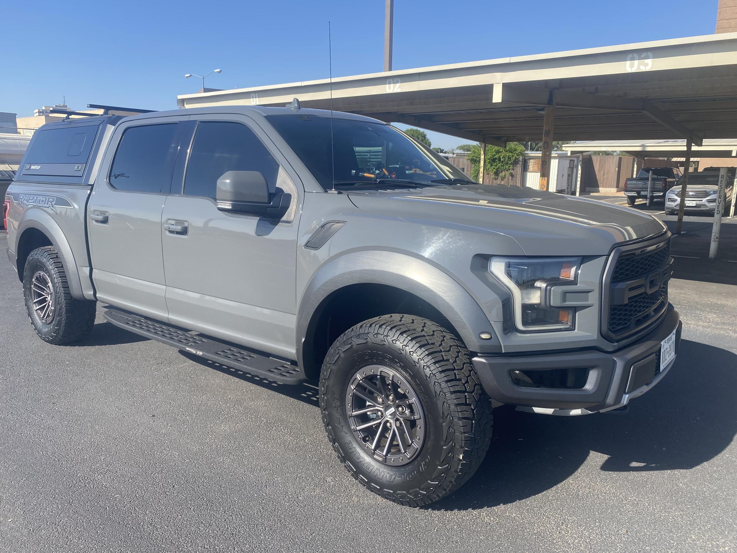 2020 Ford F-150 Raptor - 3