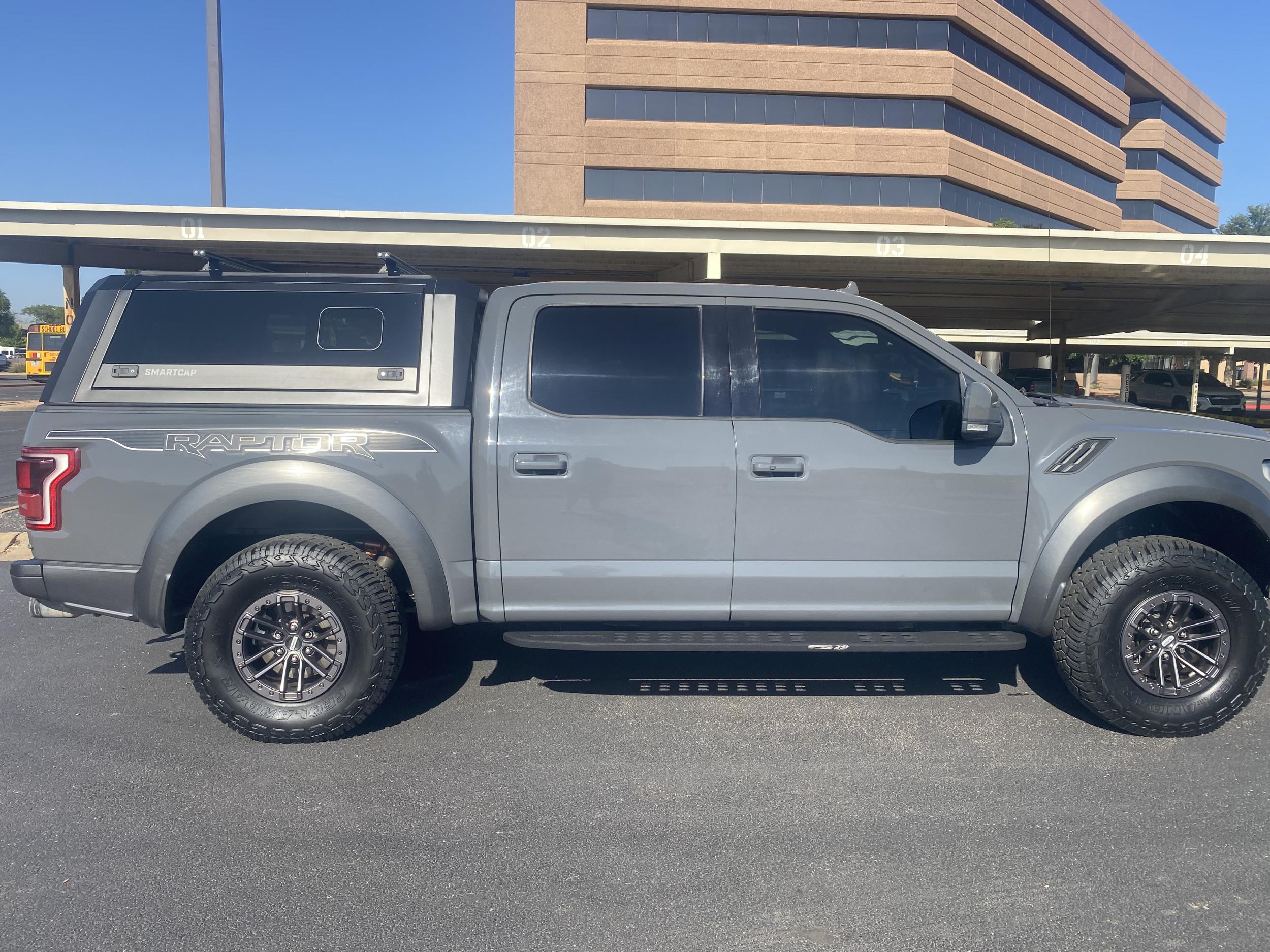 2020 Ford F-150 Raptor - 4