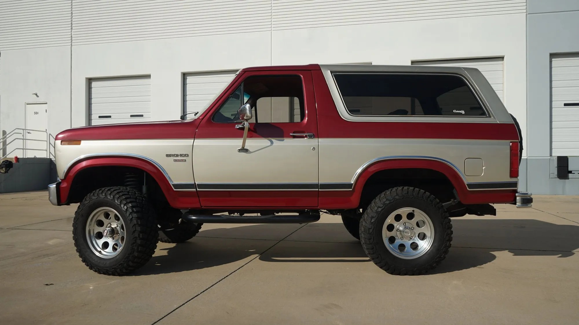 1986 Ford Bronco - 3