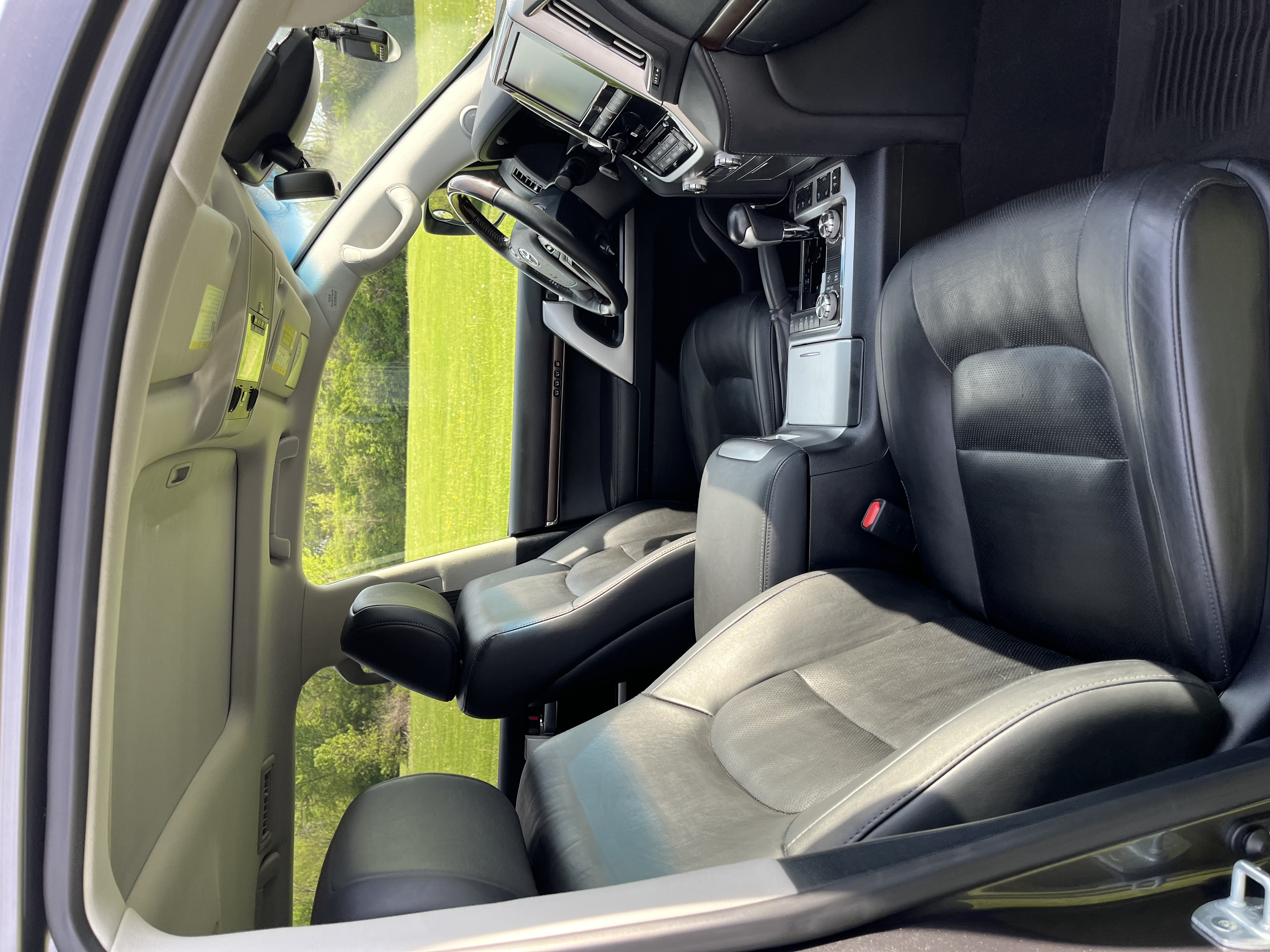 2021 Toyota Land Cruiser