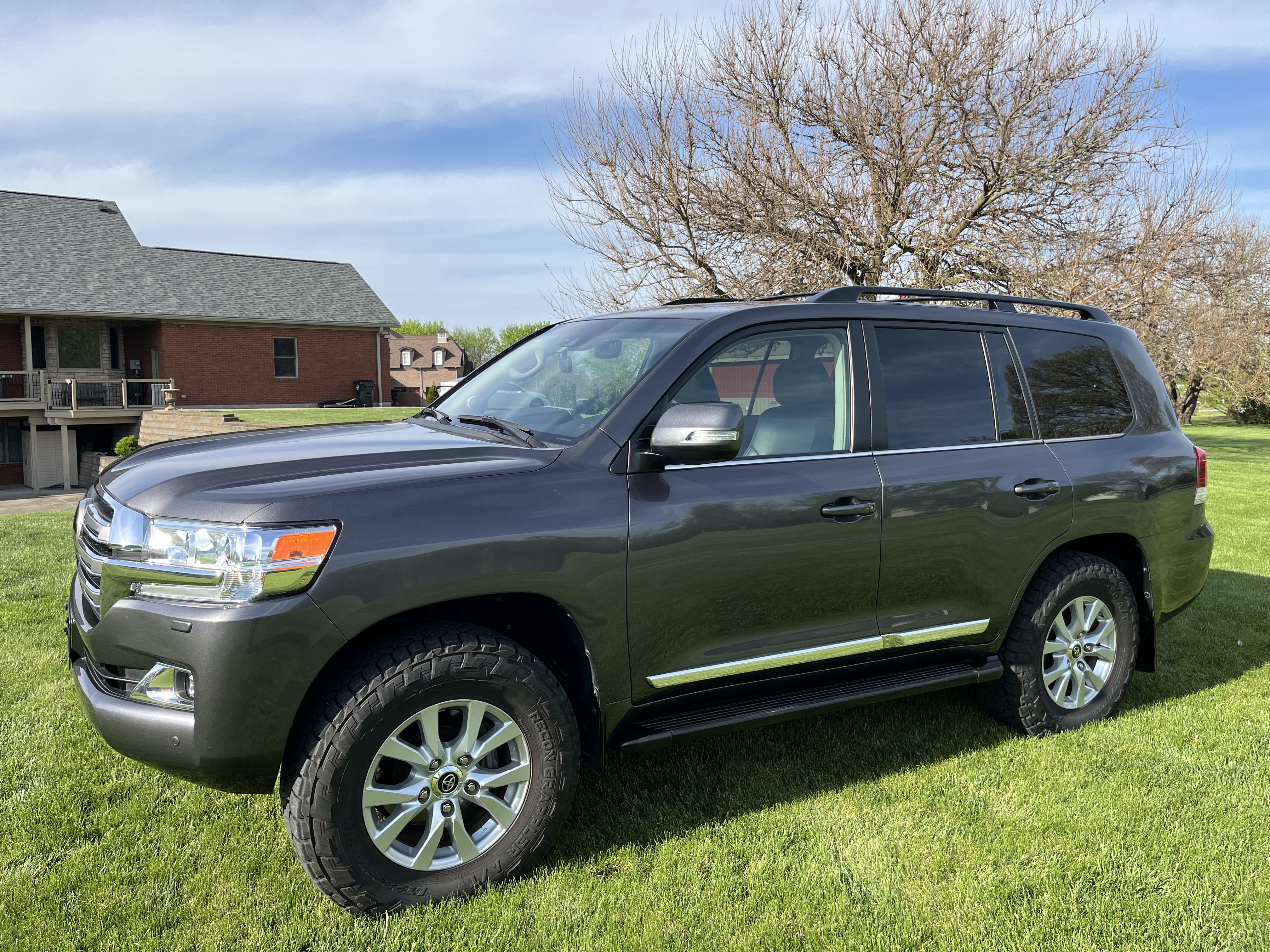 2021 Toyota Land Cruiser