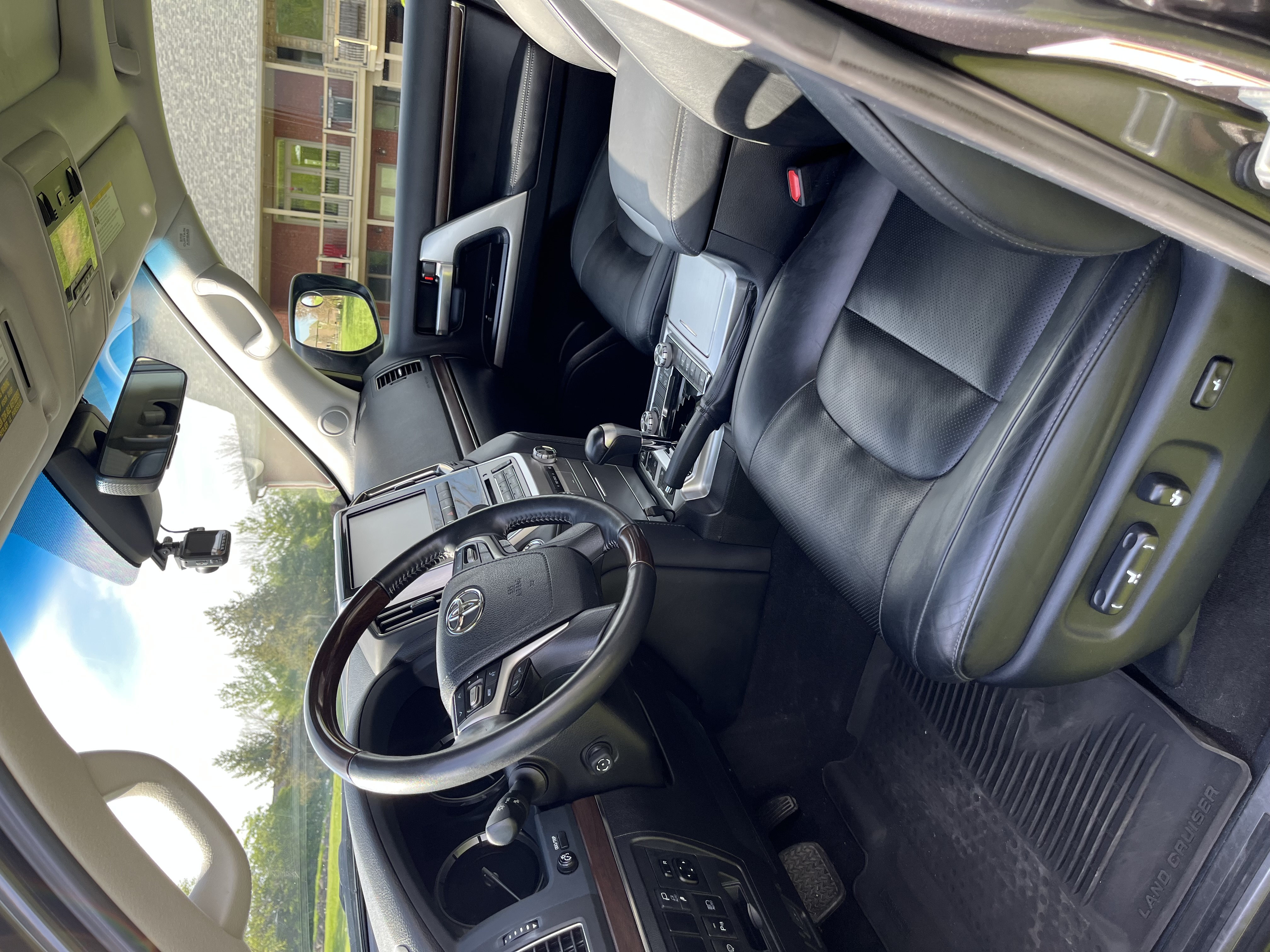 2021 Toyota Land Cruiser - 4