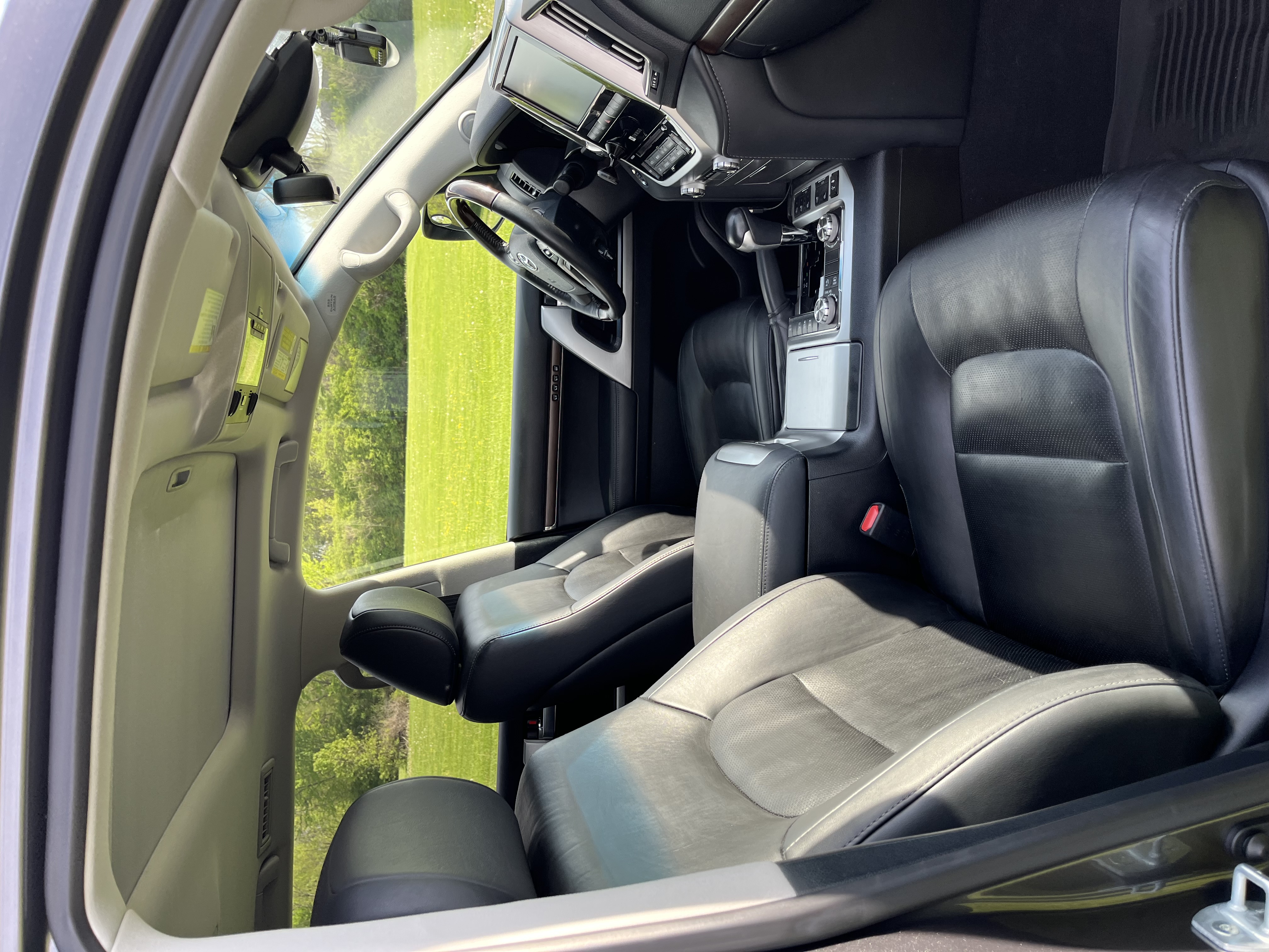 2021 Toyota Land Cruiser