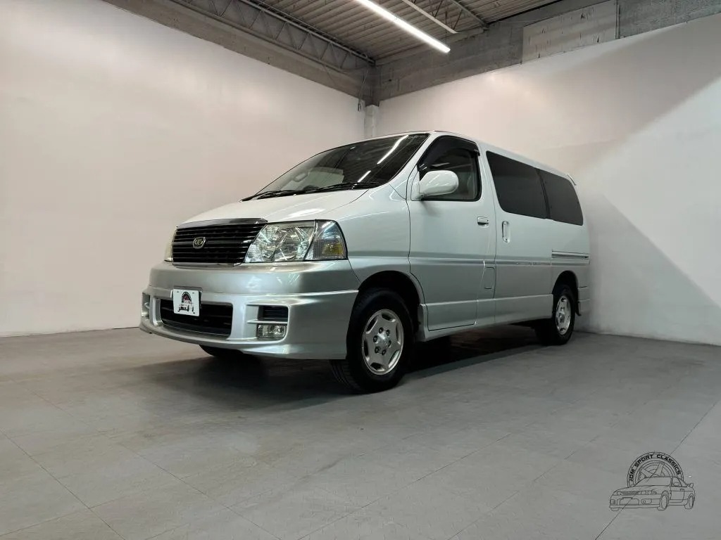 1999 Toyota Granvia - 5