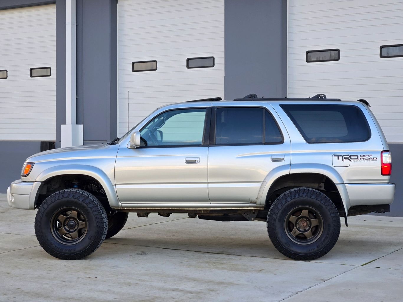2000 Toyota 4Runner SR5 - 2