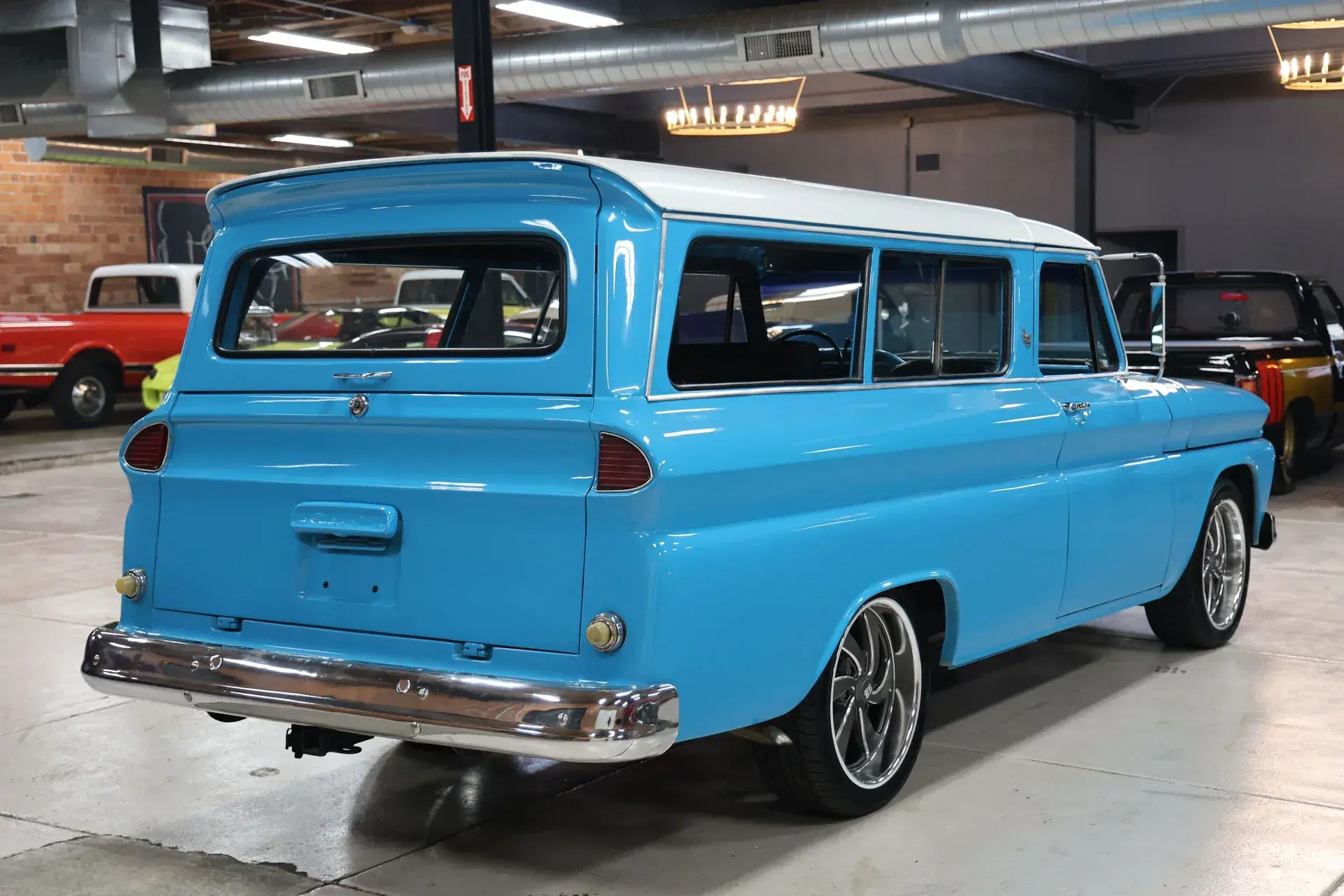 1966 GMC Carryall Suburban
