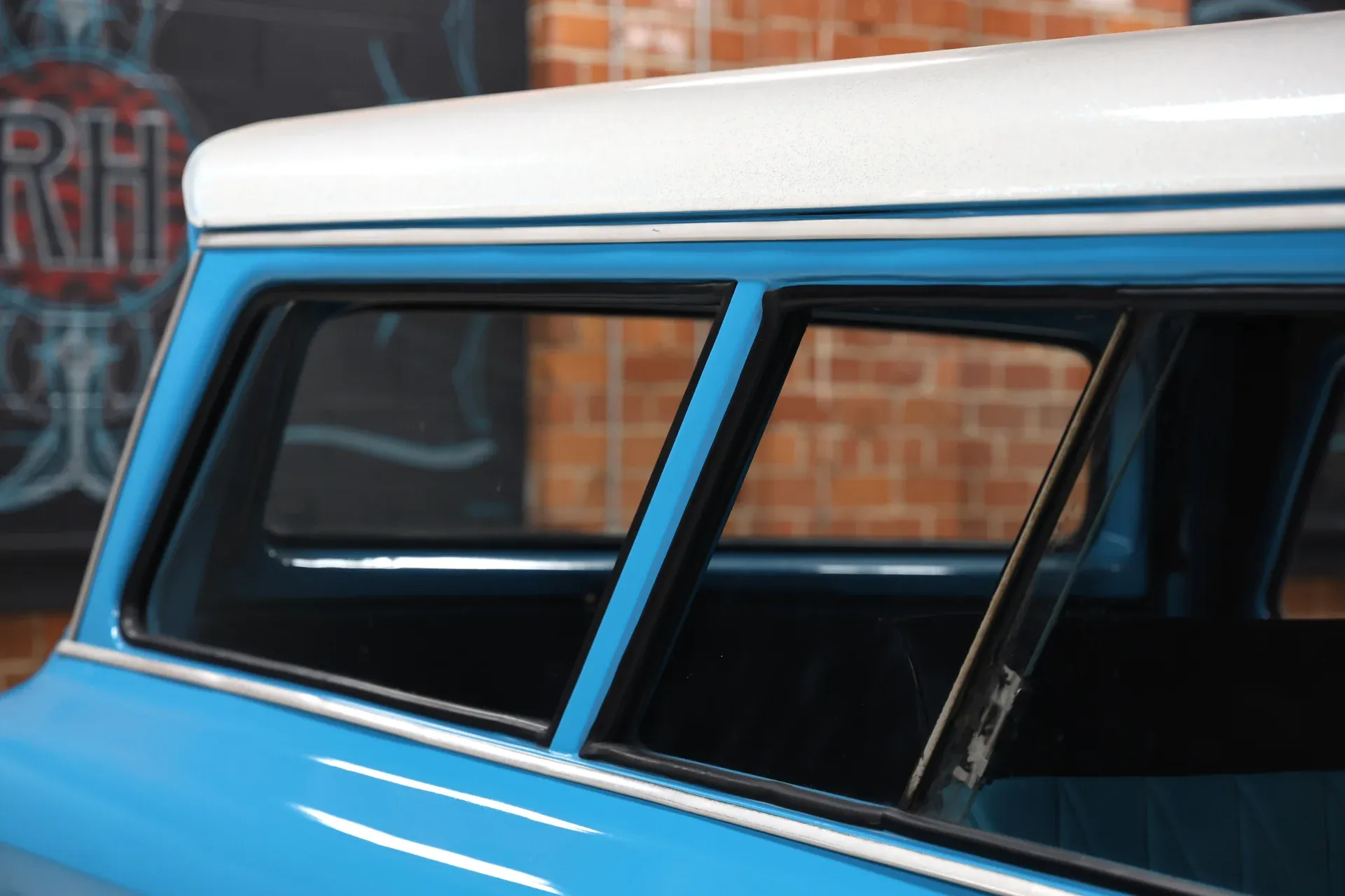 1966 GMC Carryall Suburban