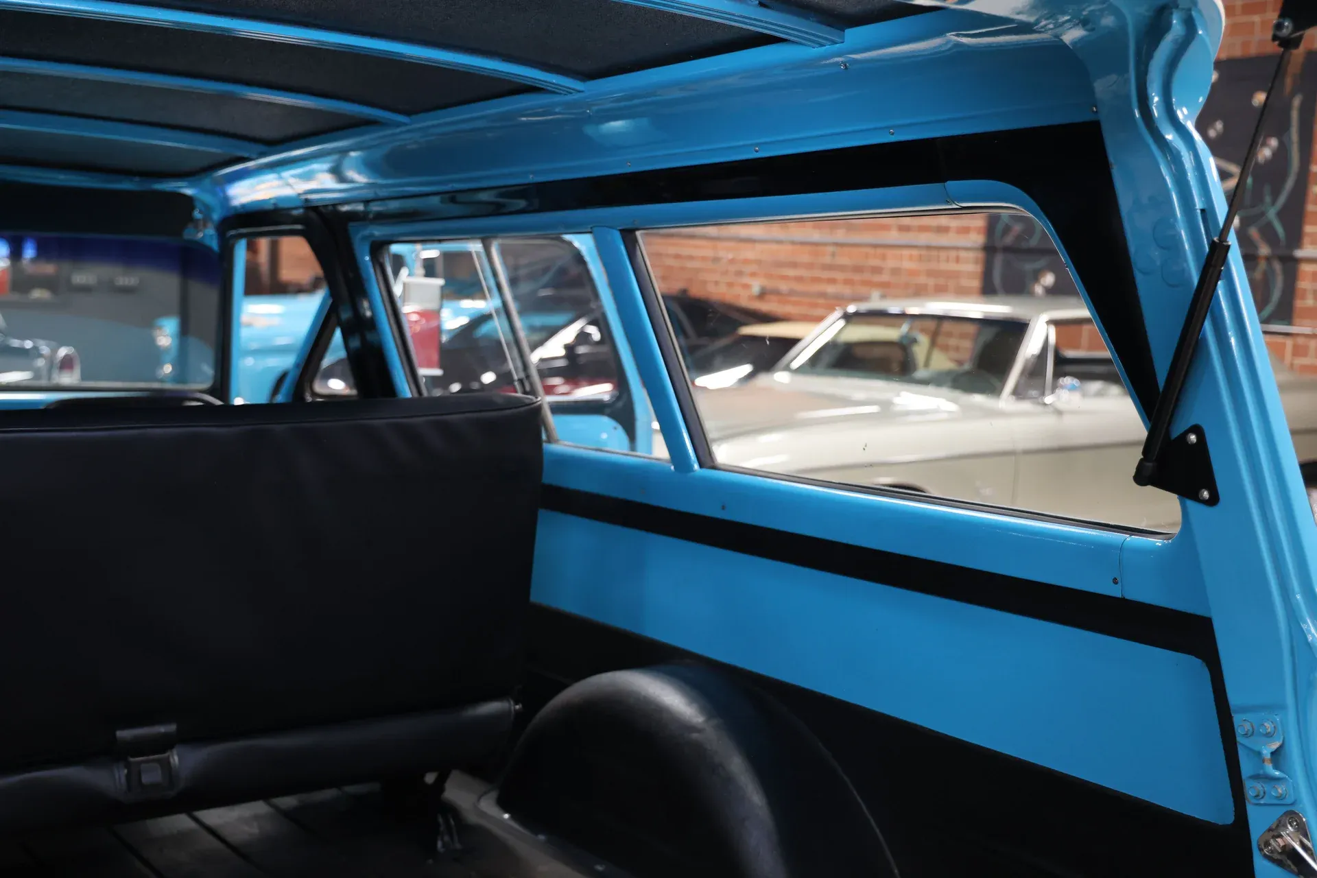 1966 GMC Carryall Suburban