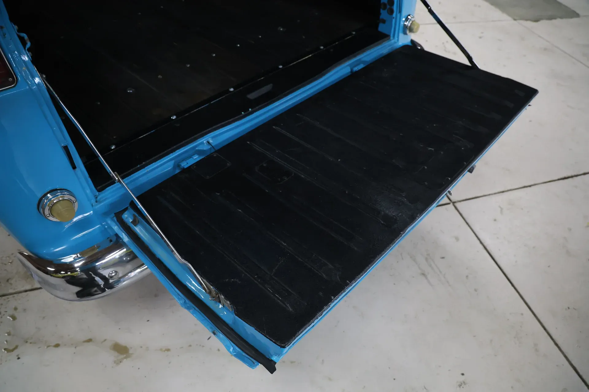 1966 GMC Carryall Suburban