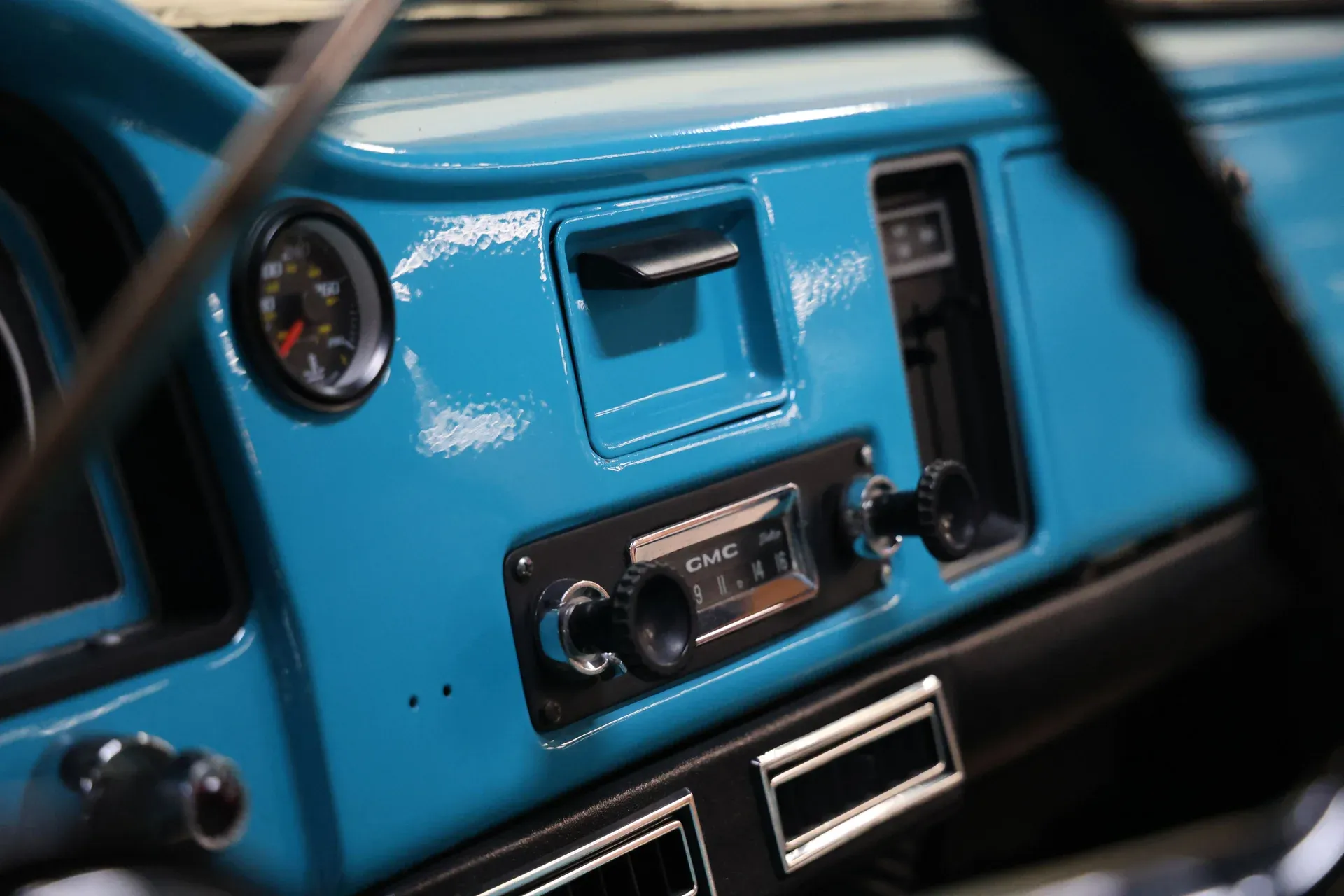 1966 GMC Carryall Suburban