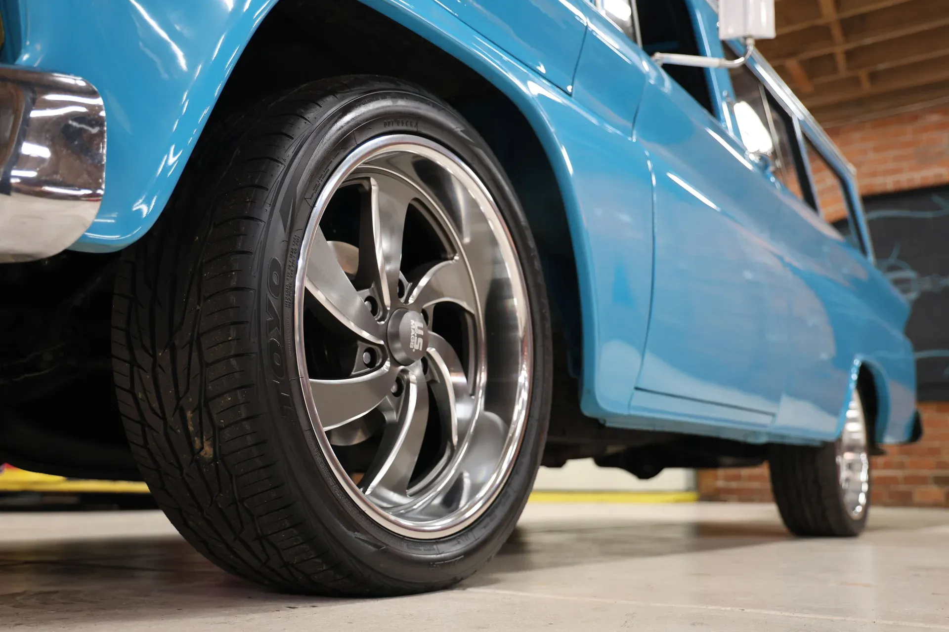 1966 GMC Carryall Suburban