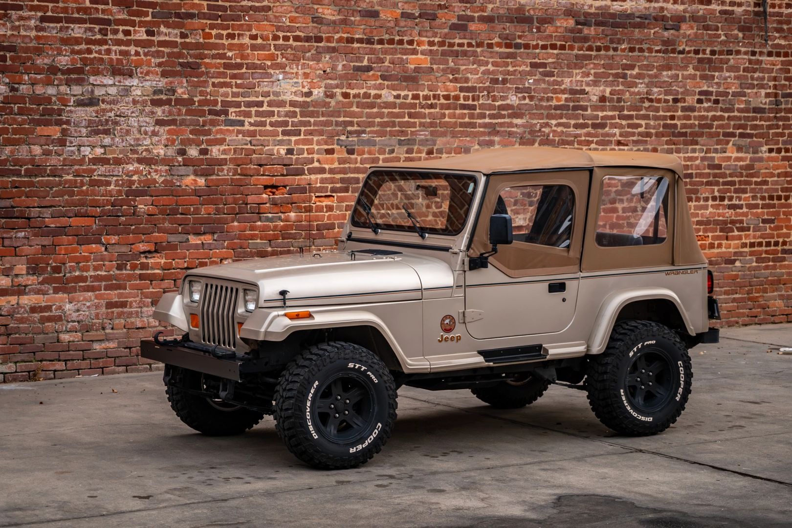 1993 Jeep Wrangler Sahara