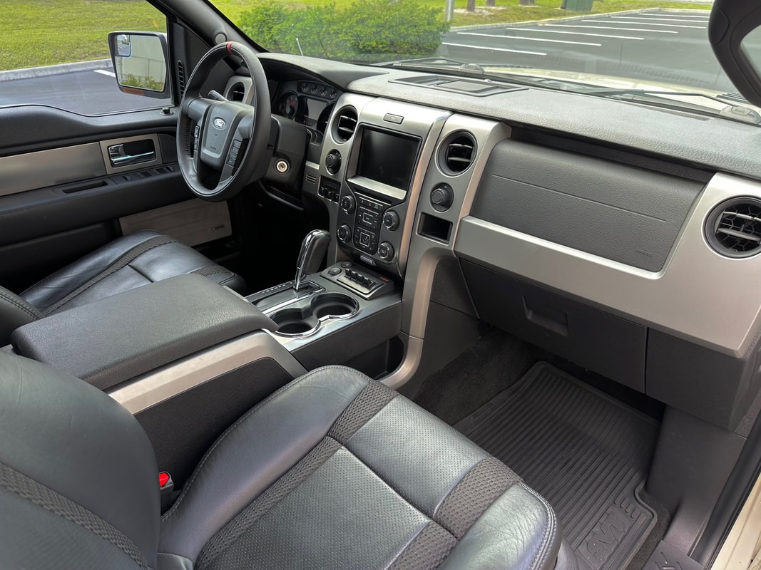 2013 Ford F-150 Raptor