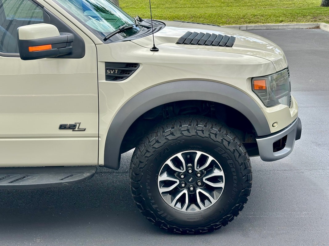 2013 Ford F-150 Raptor