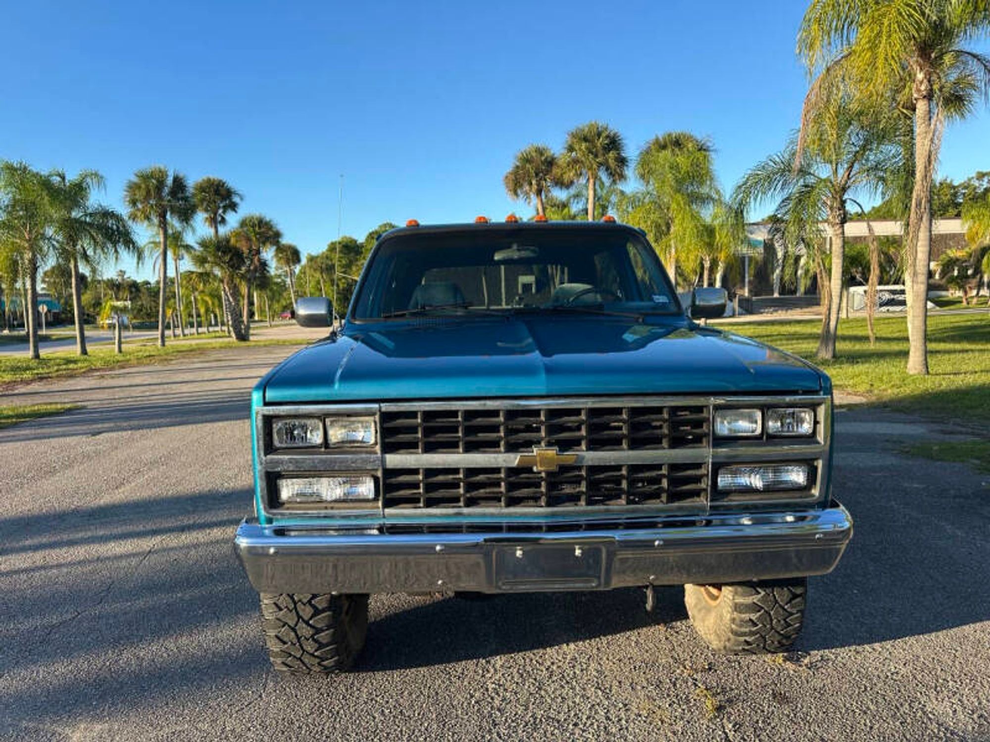 1989 Chevrolet K5 Blazer Silverado - 3