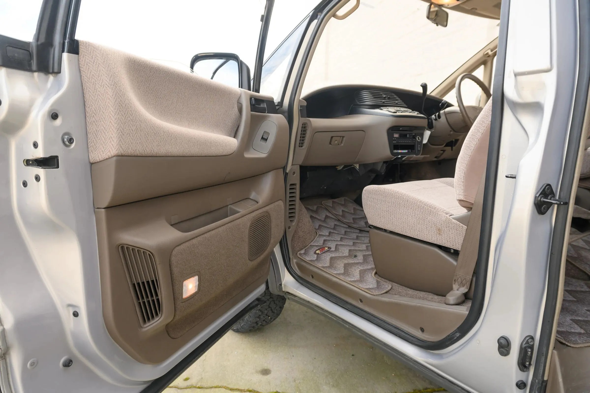 1992 Toyota Estima Lucida G