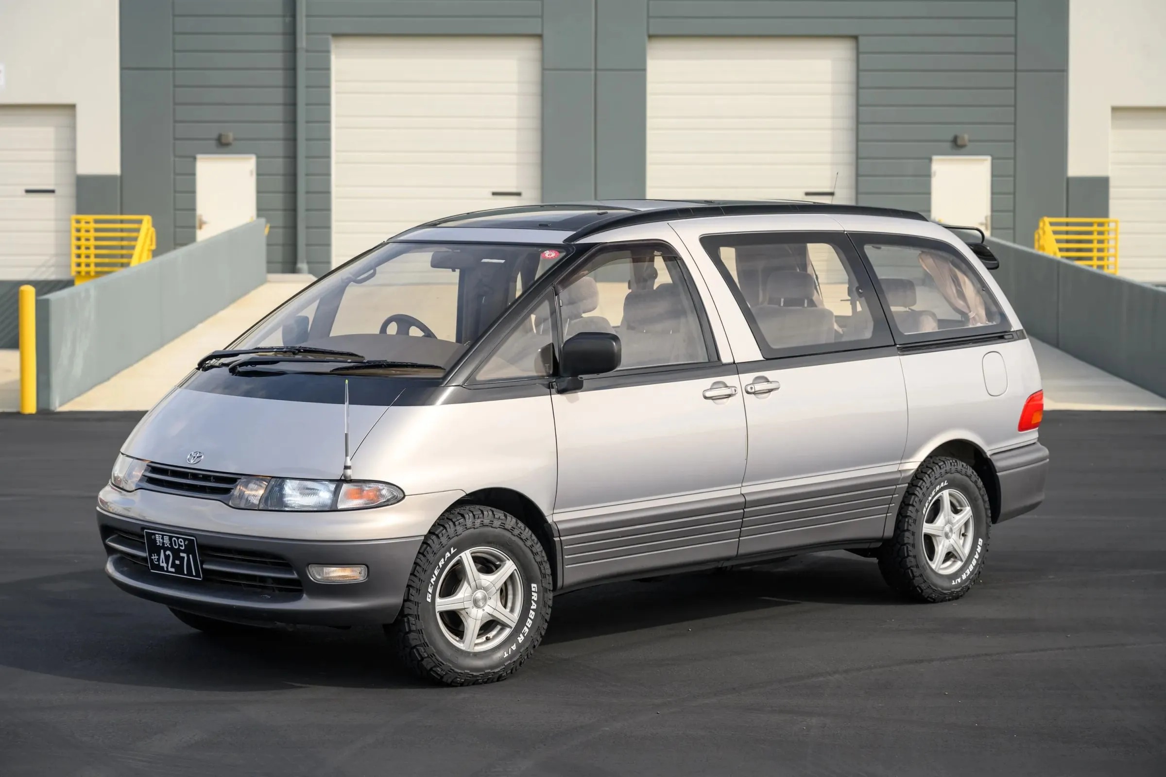 1992 Toyota Estima Lucida G