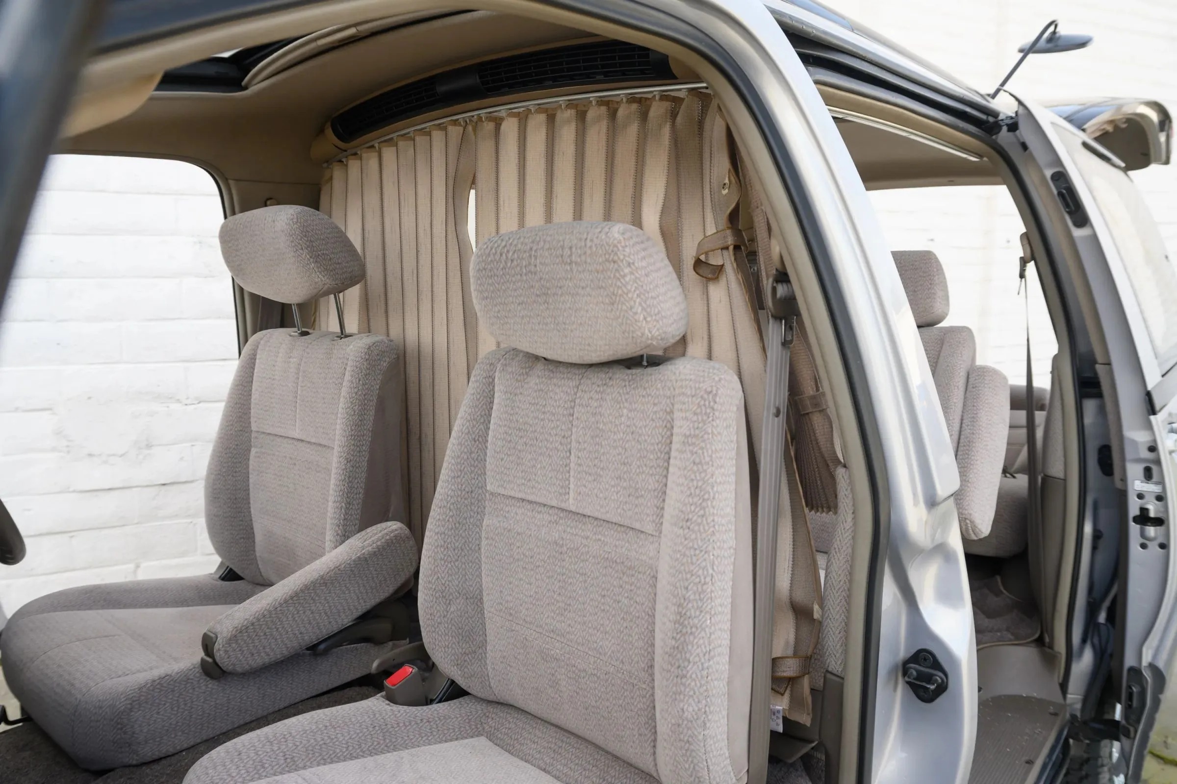 1992 Toyota Estima Lucida G