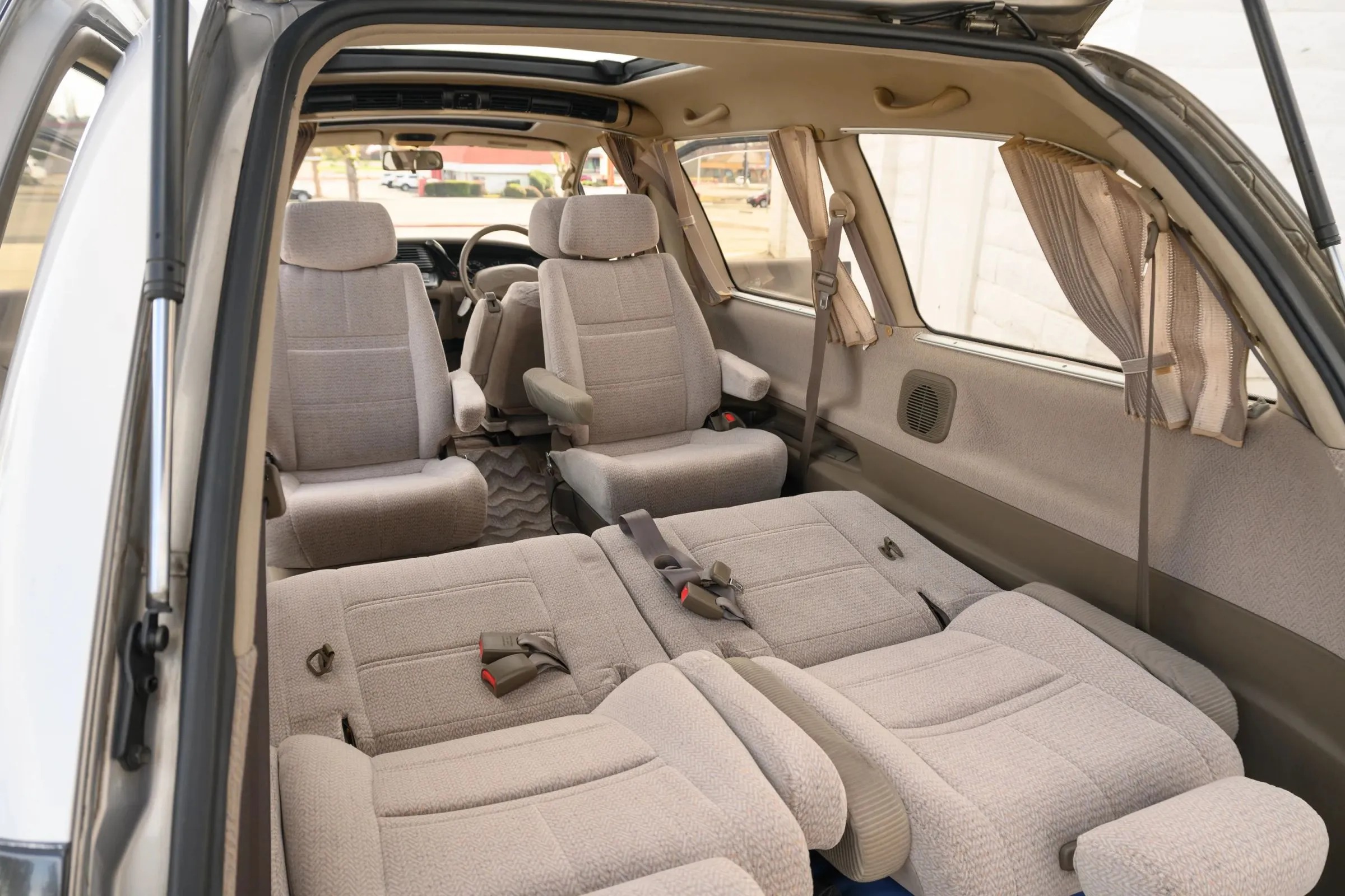 1992 Toyota Estima Lucida G