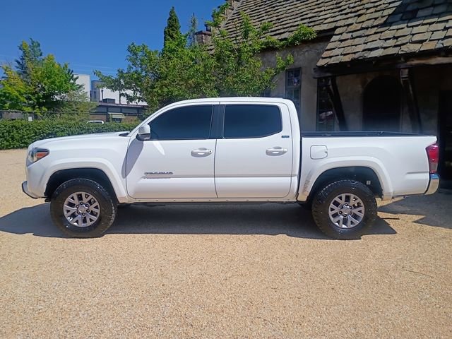 2018 Toyota Tacoma SR5
