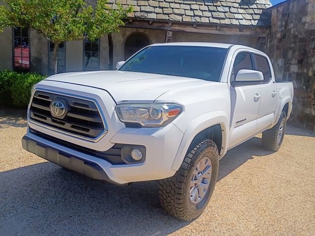 2018 Toyota Tacoma SR5 - 5