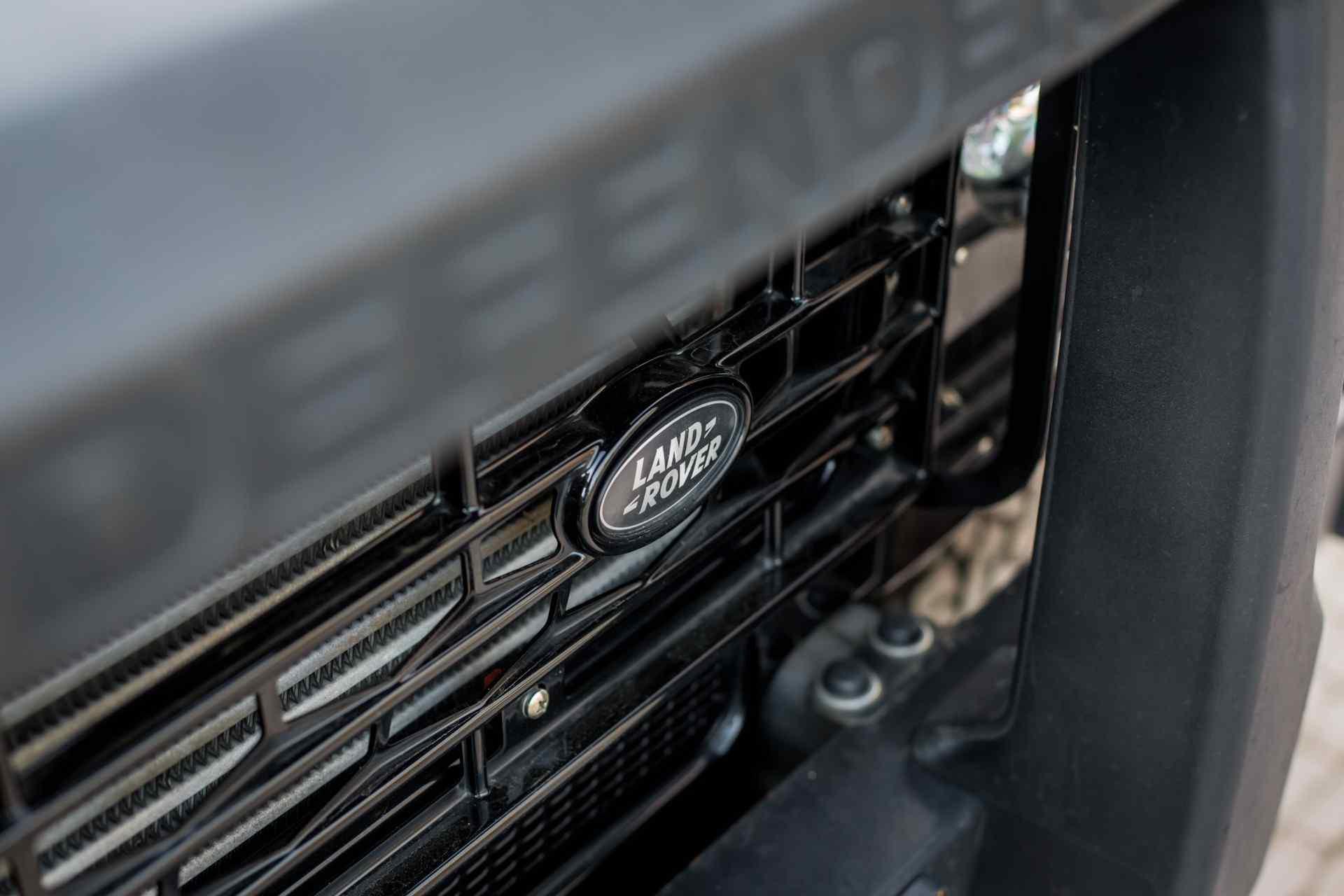 Sale Pending: 2000 Land Rover Defender 130