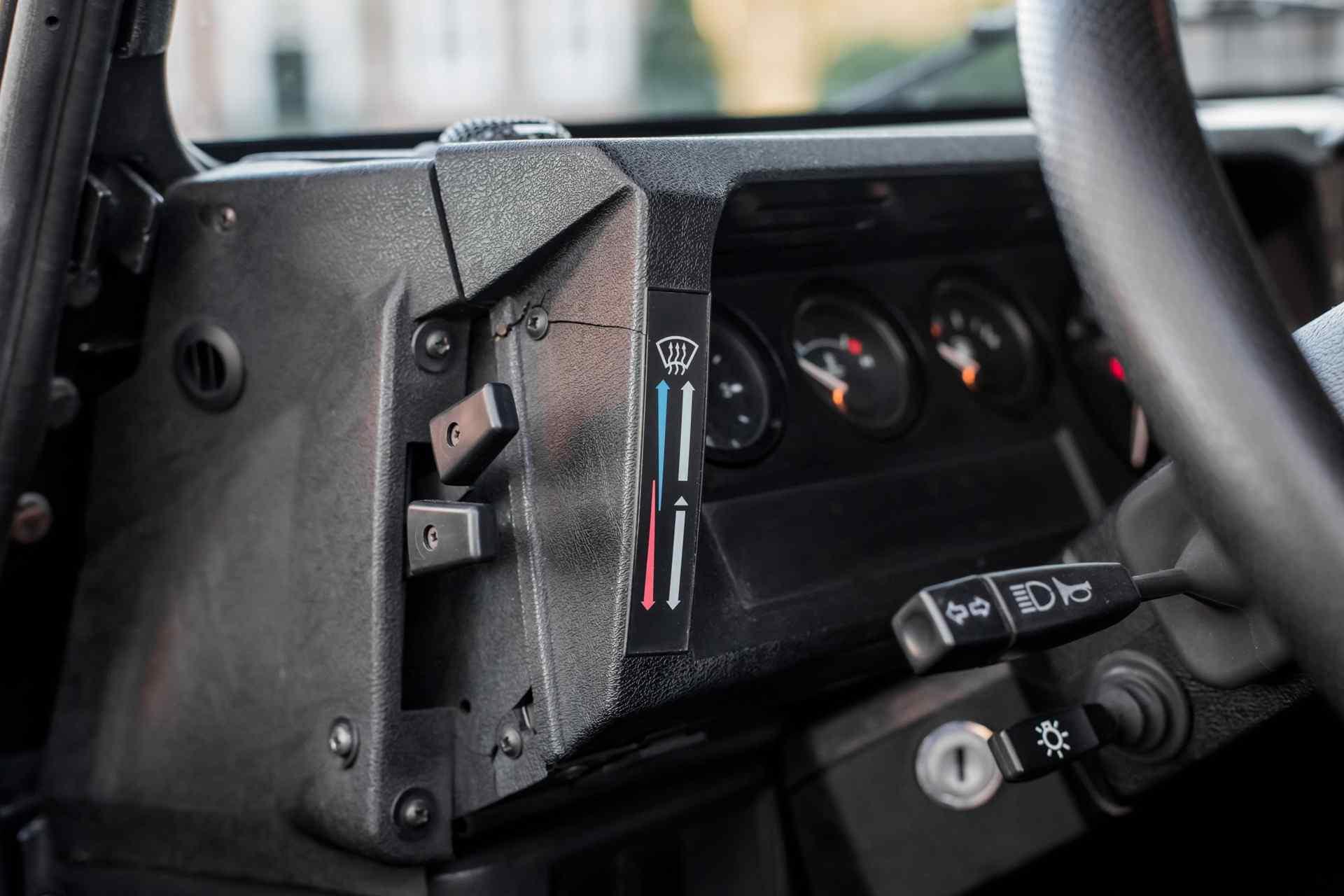 Sale Pending: 2000 Land Rover Defender 130