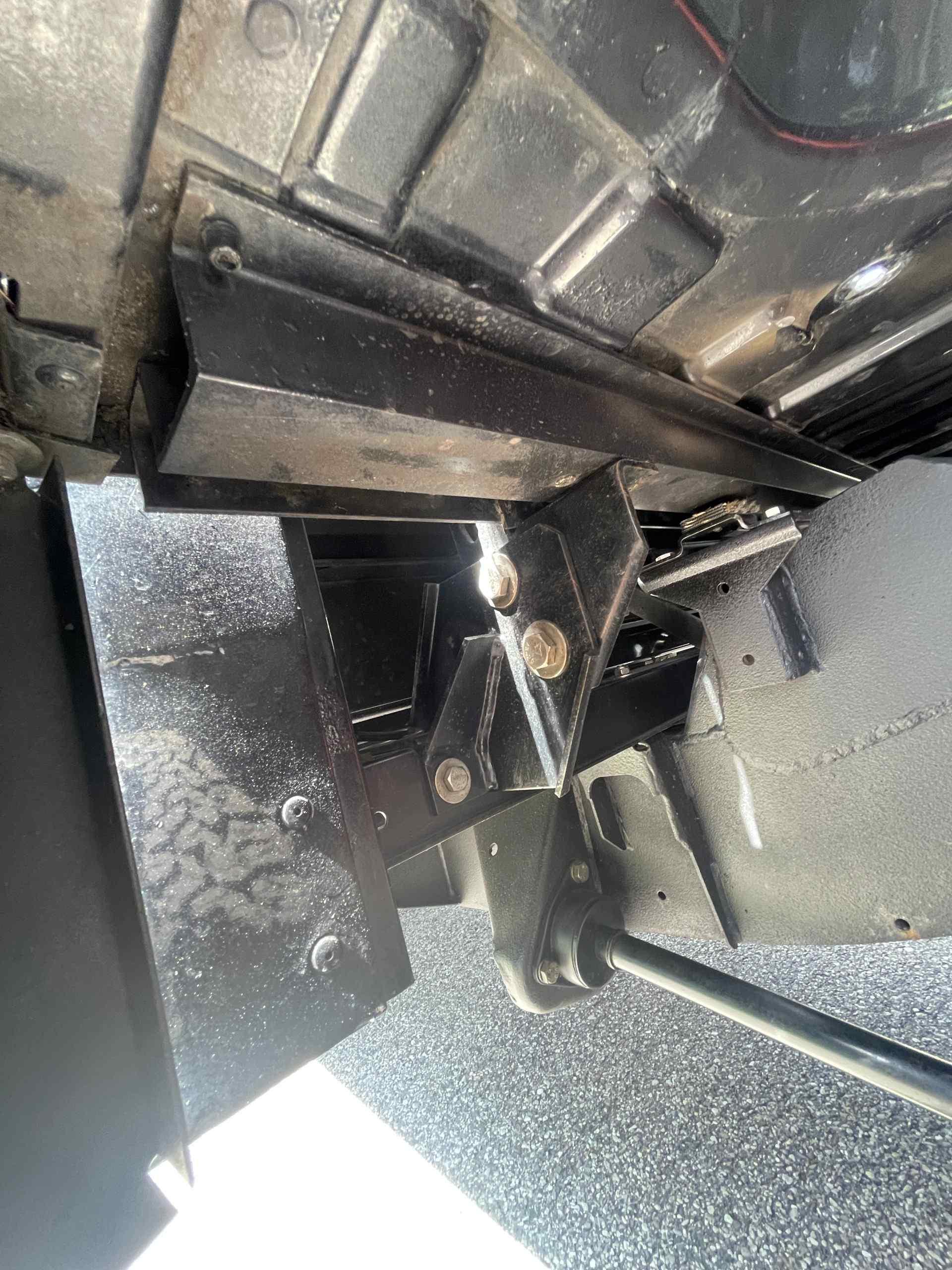 Sale Pending: 2000 Land Rover Defender 130