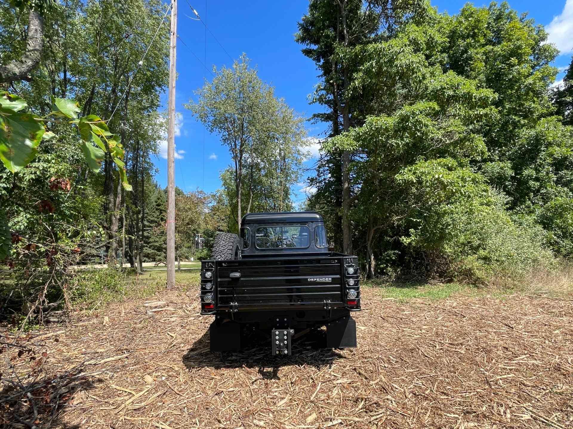 Sale Pending: 2000 Land Rover Defender 130