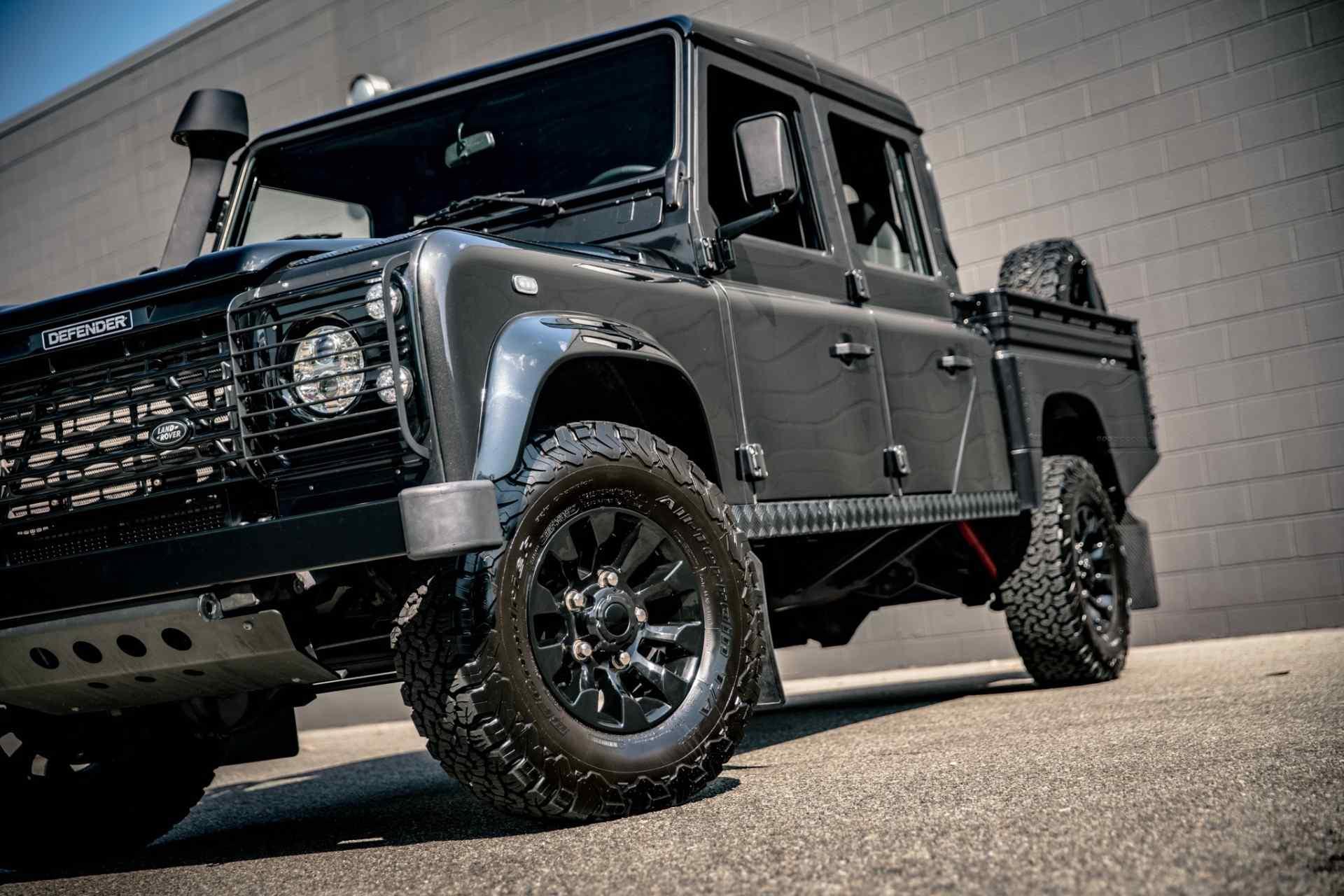 Sale Pending: 2000 Land Rover Defender 130 - 4
