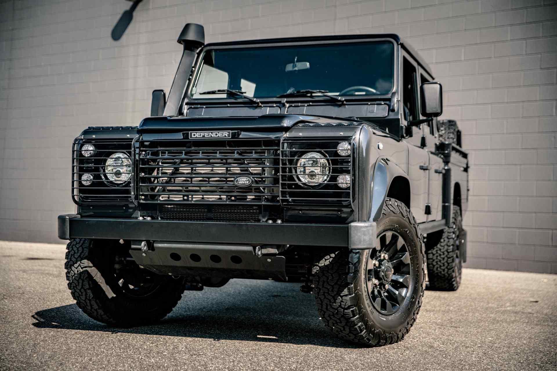 Sale Pending: 2000 Land Rover Defender 130 - 5