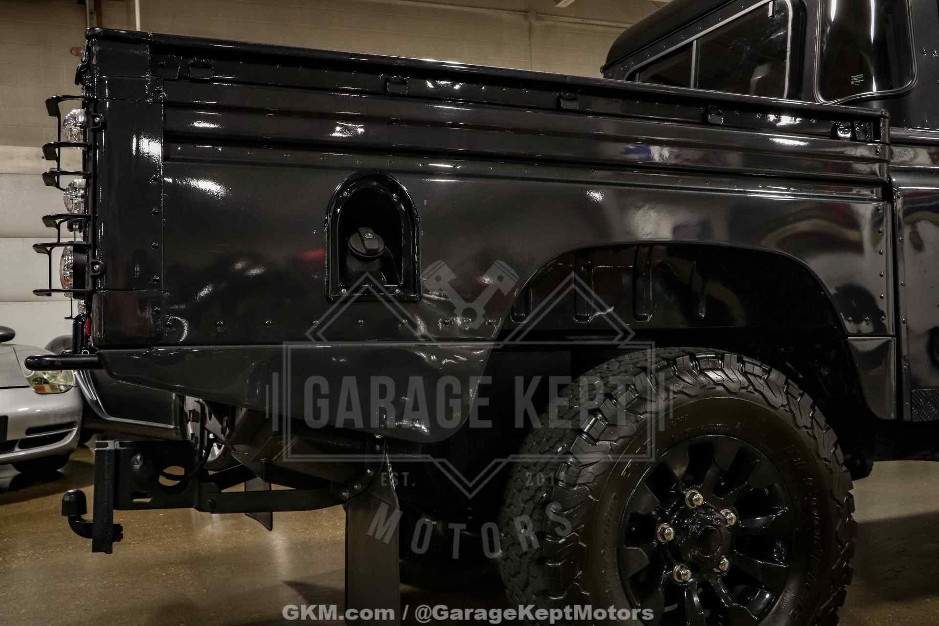 Sale Pending: 2000 Land Rover Defender 130
