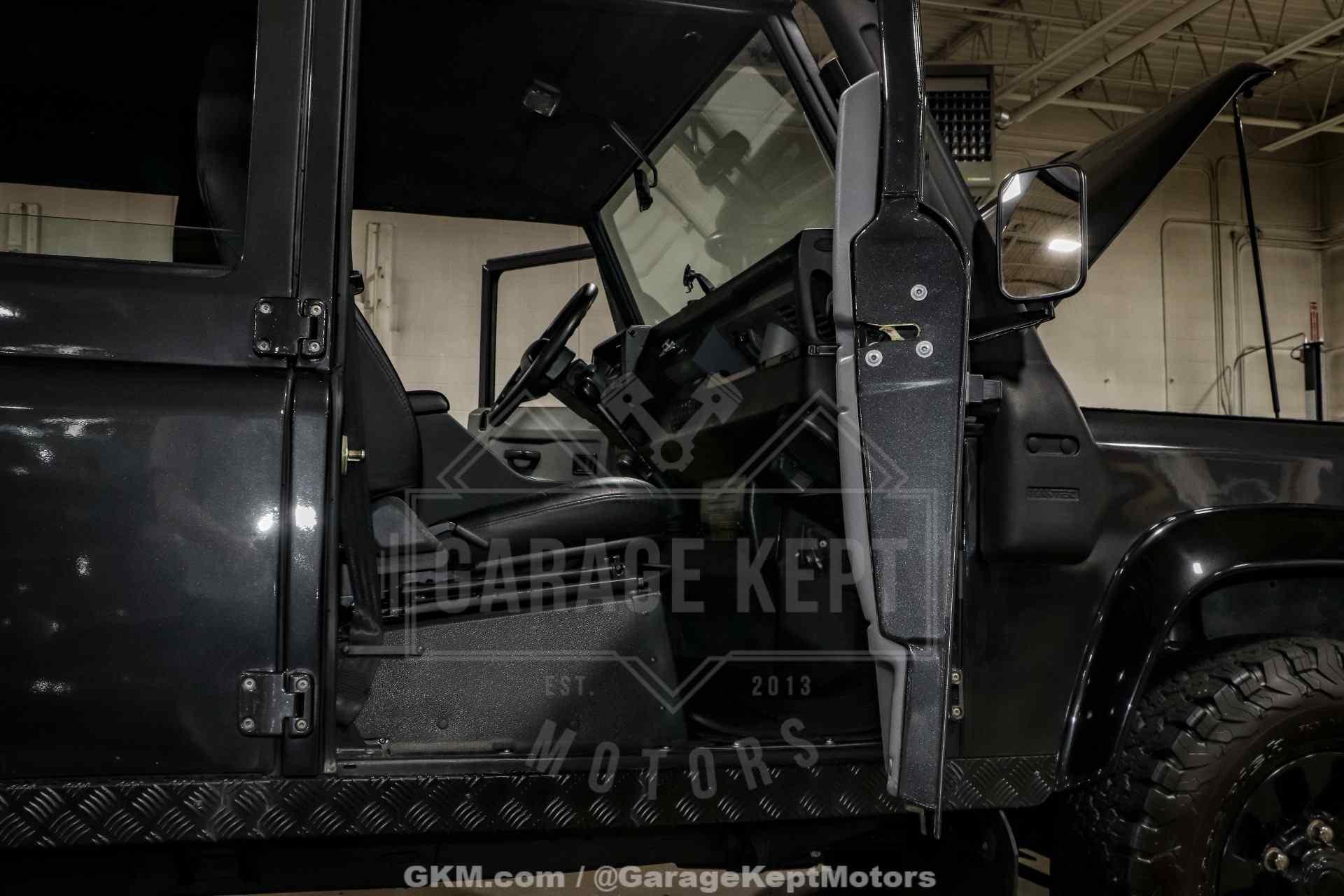 Sale Pending: 2000 Land Rover Defender 130