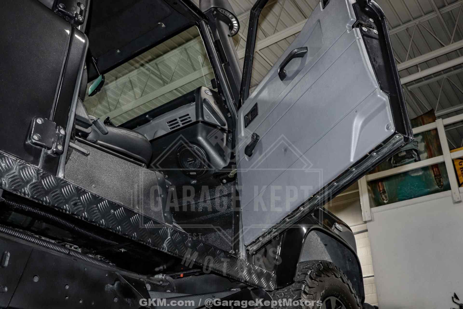 Sale Pending: 2000 Land Rover Defender 130