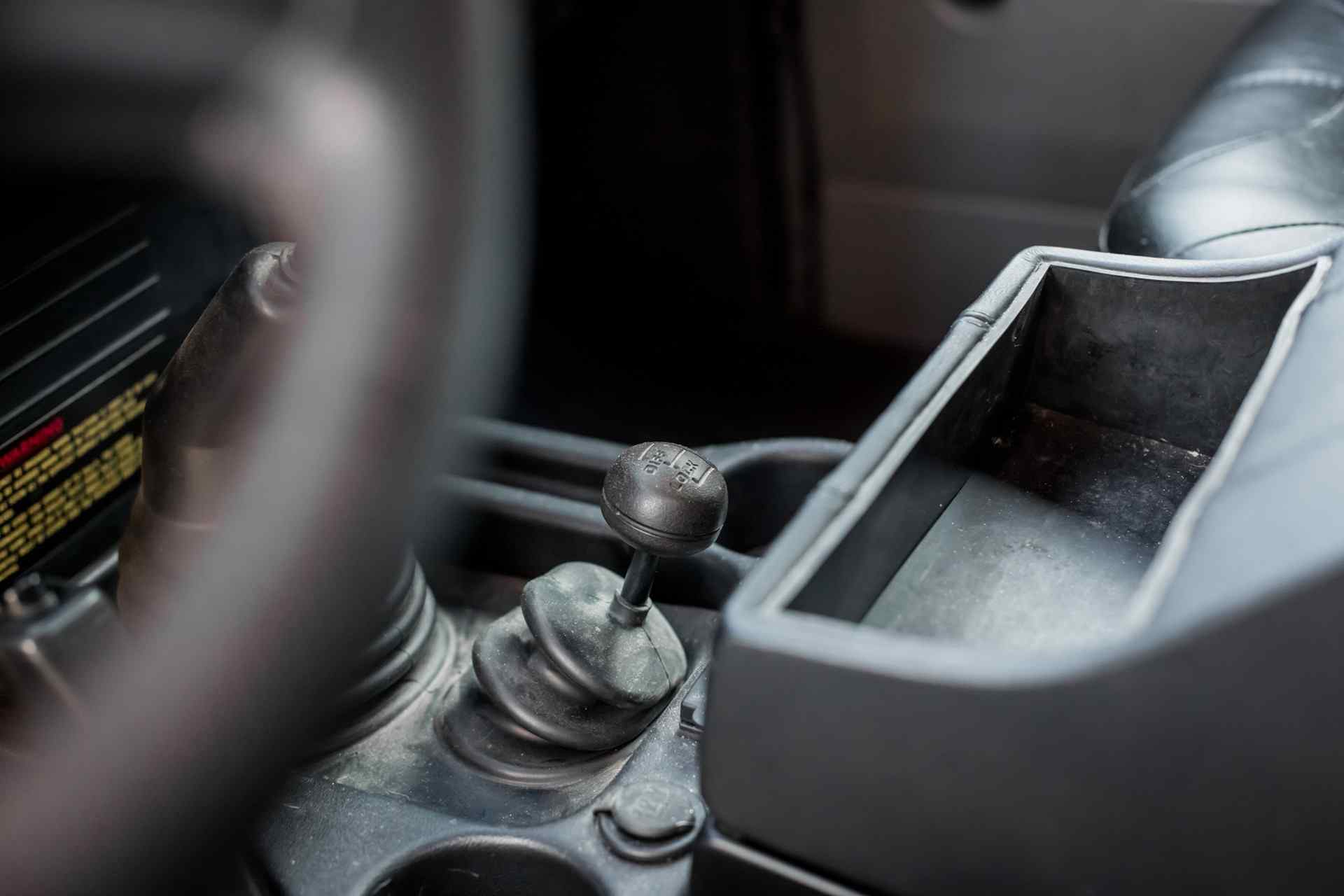 2000 Land Rover Defender 130