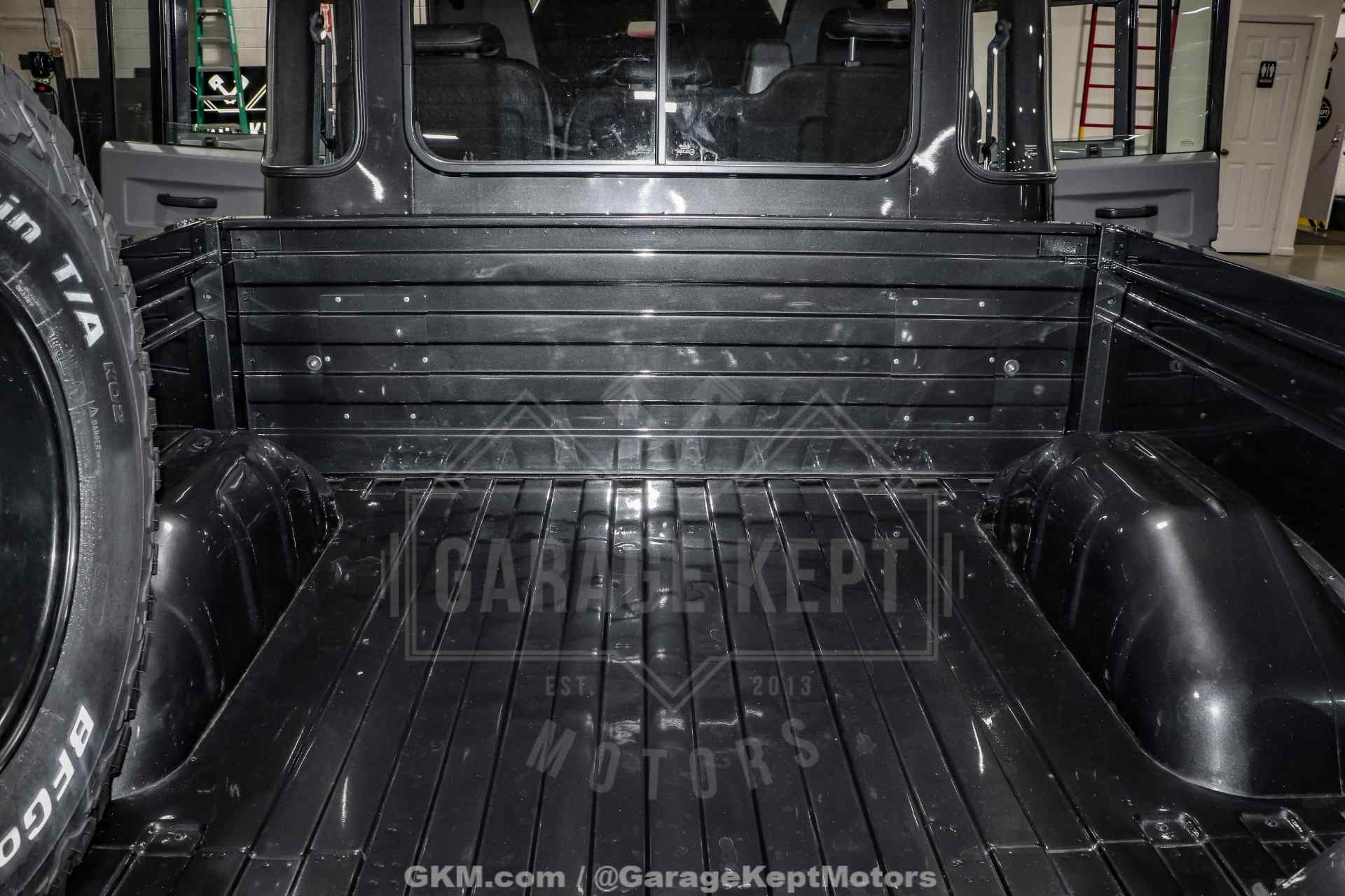 2000 Land Rover Defender 130