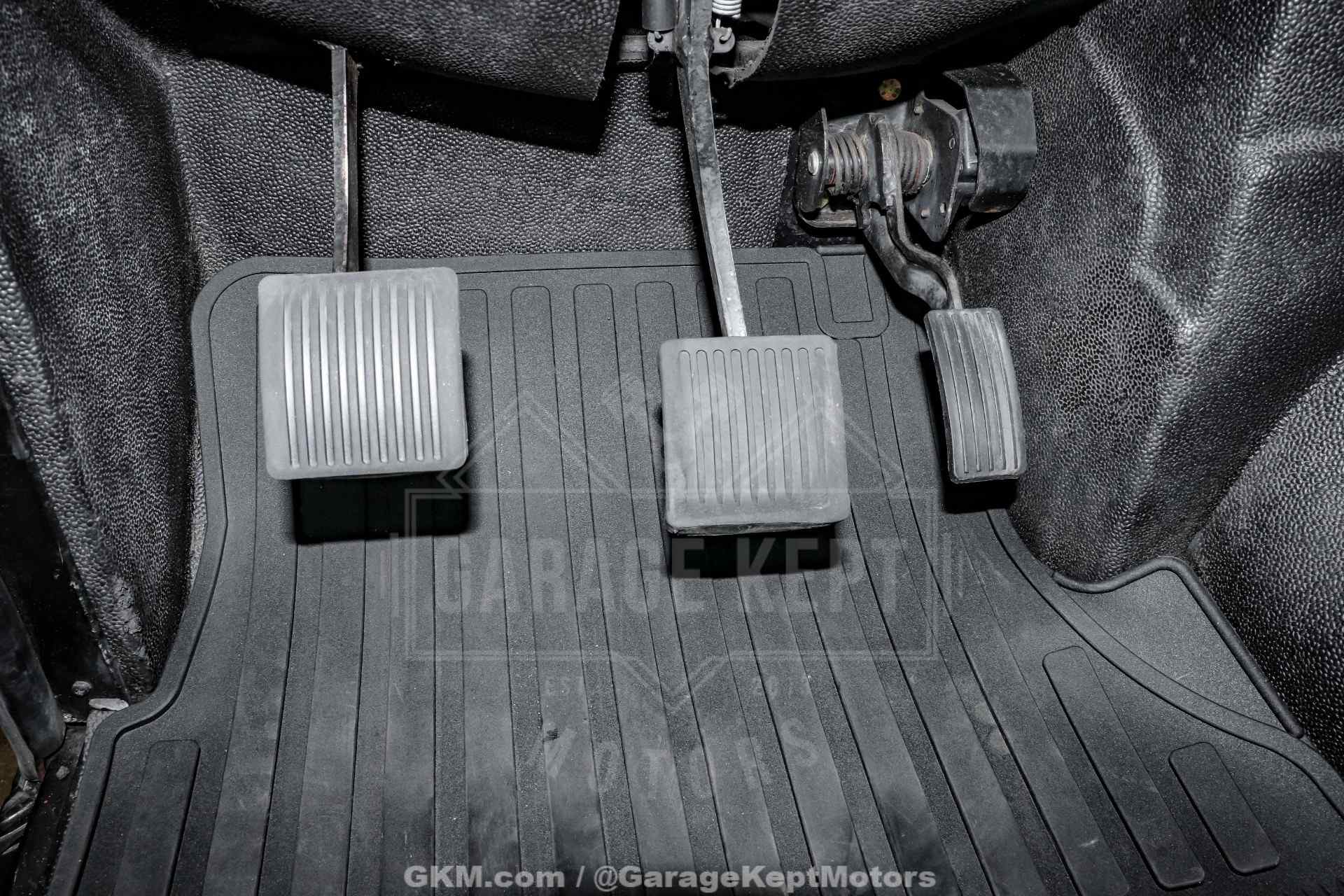 2000 Land Rover Defender 130