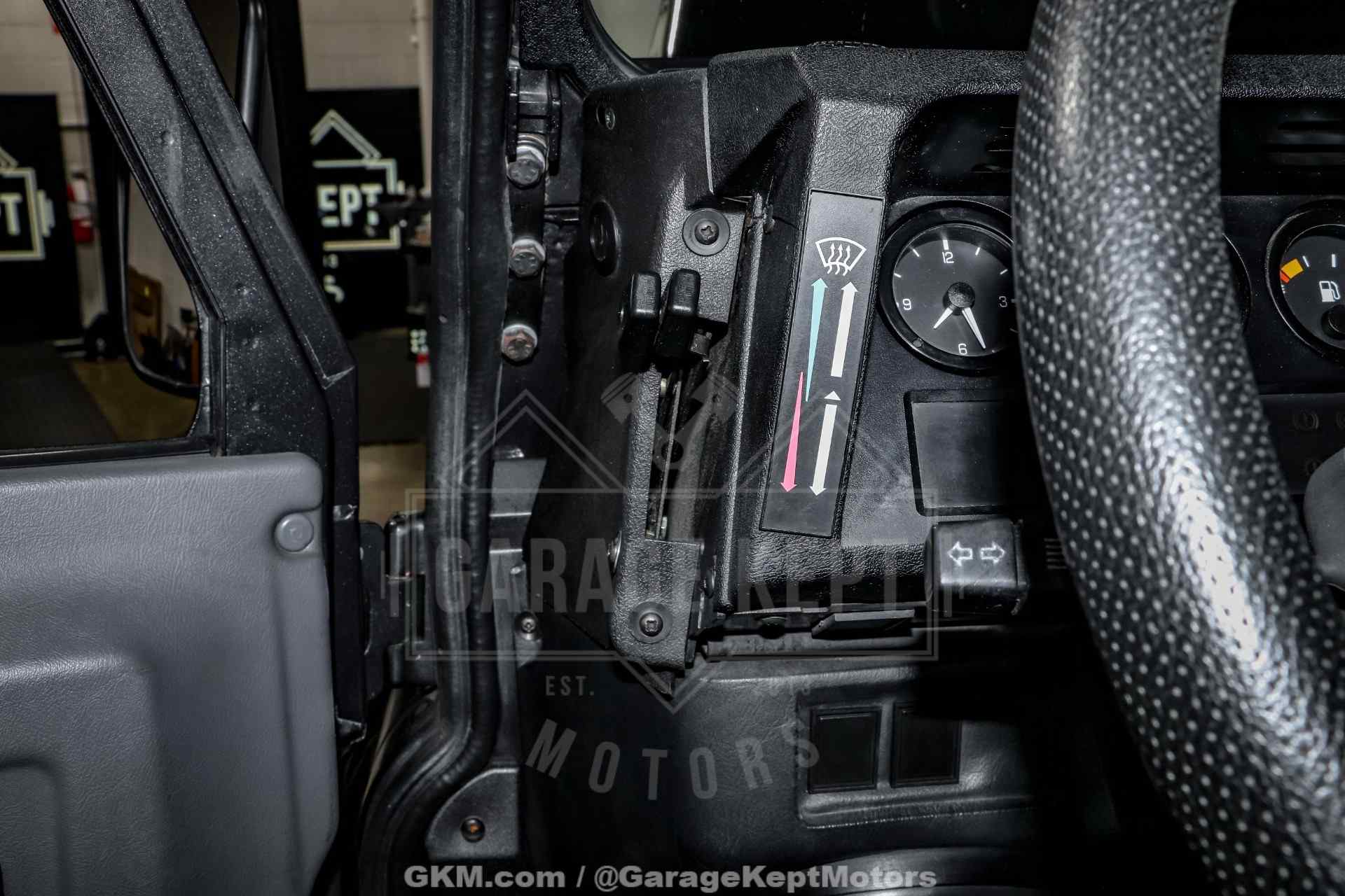 2000 Land Rover Defender 130