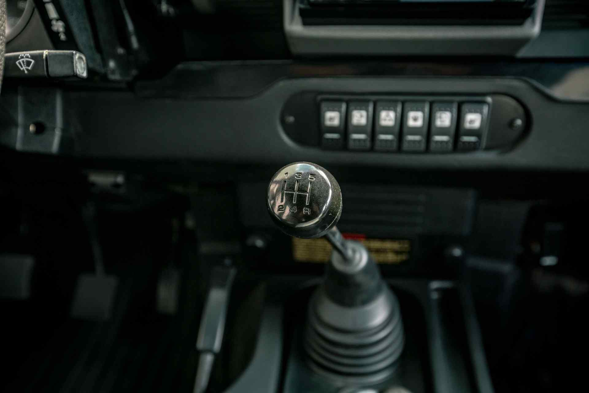 2000 Land Rover Defender 130