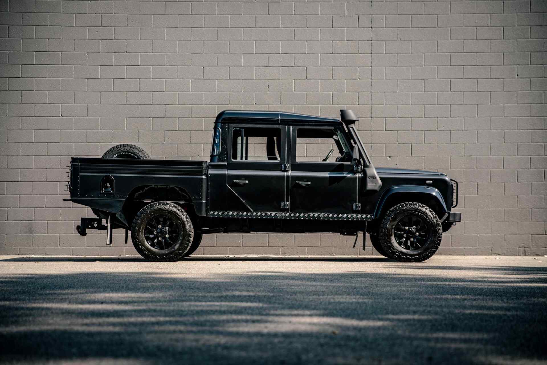 2000 Land Rover Defender 130
