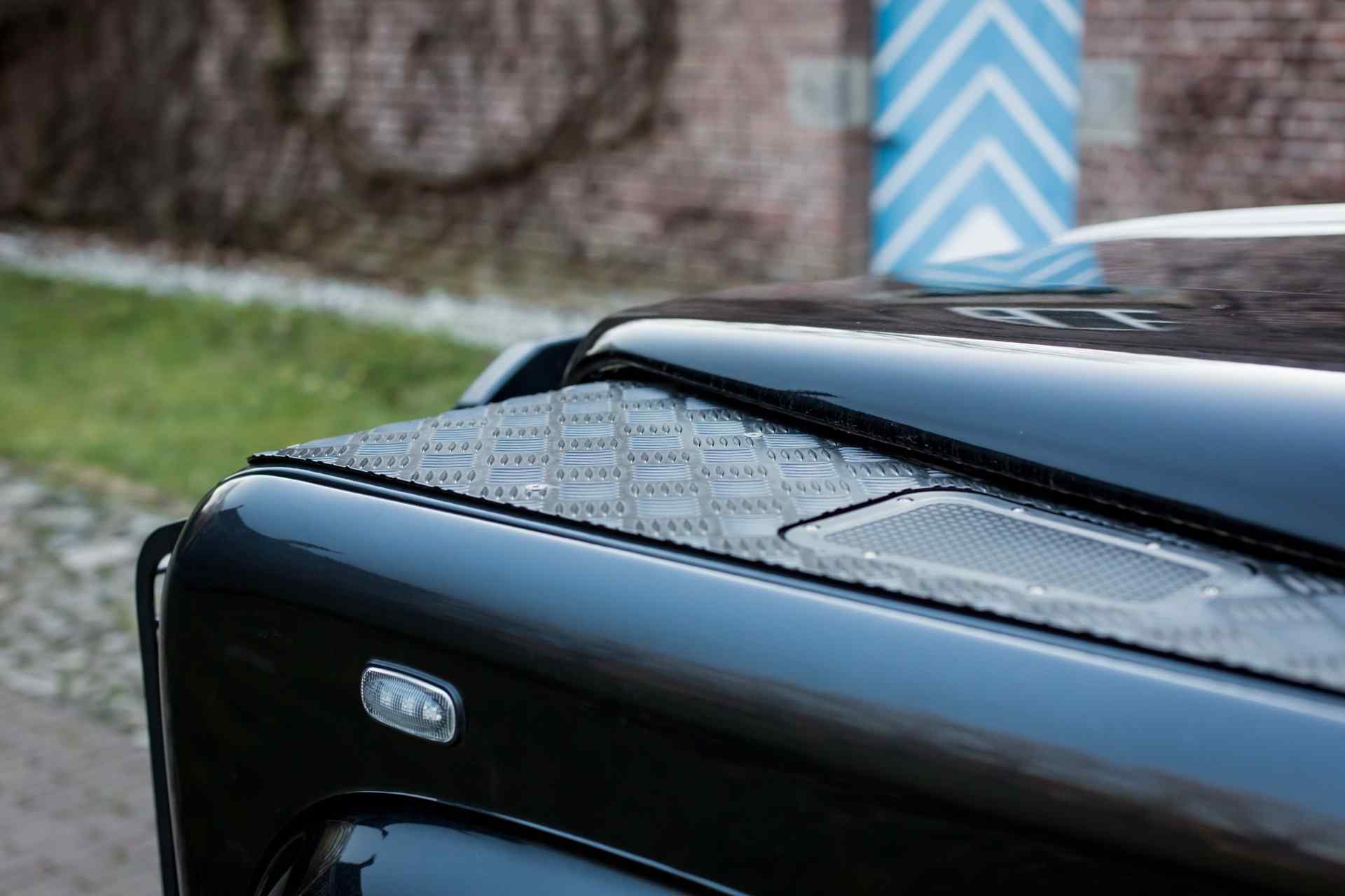 2000 Land Rover Defender 130