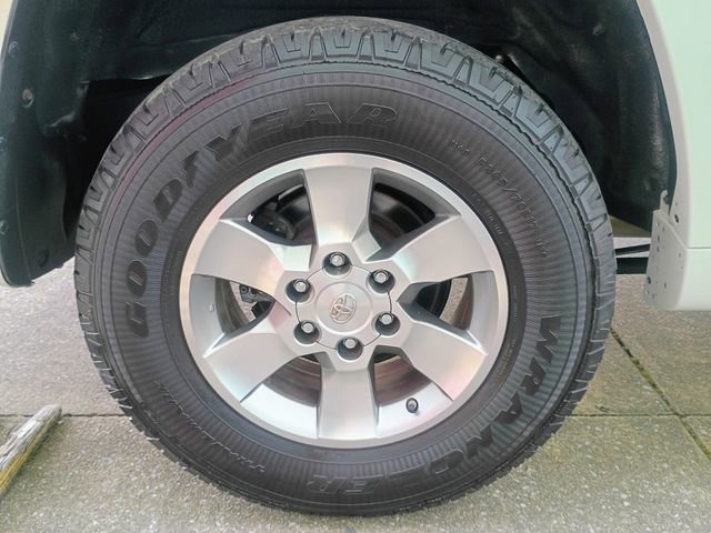 2013 Toyota 4Runner SR5