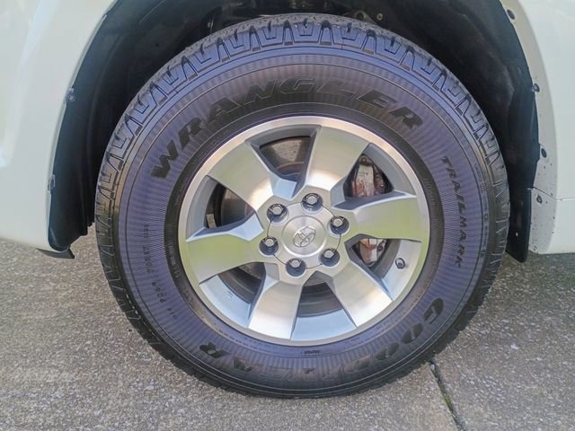 2013 Toyota 4Runner SR5