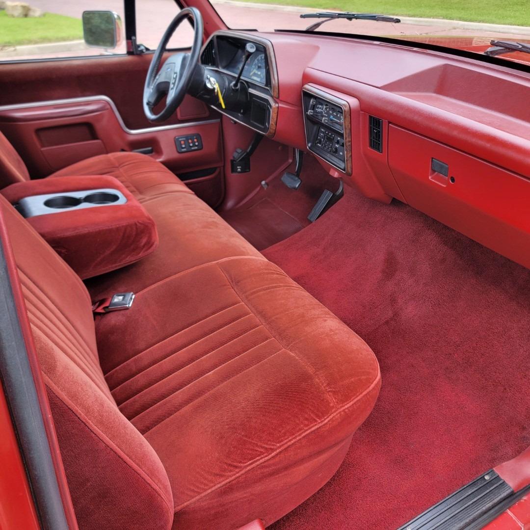 1987 Ford F-150 XLT Lariat