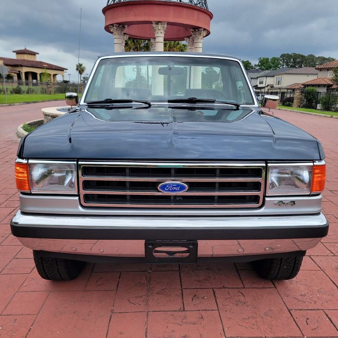 1989 Ford F-250 XLT Lariat