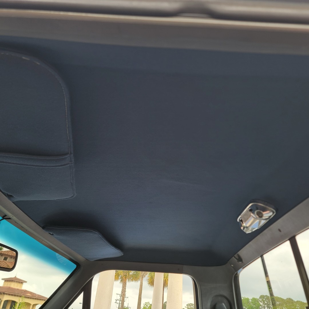 1989 Ford F-250 XLT Lariat