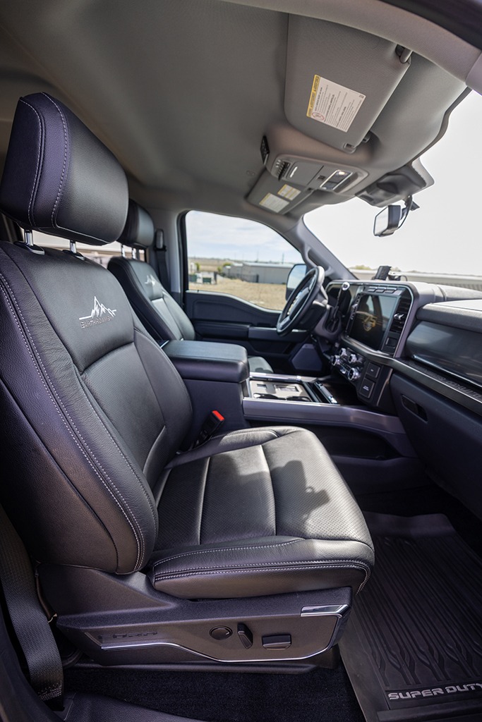 2024 EarthRoamer XV-LTi 126