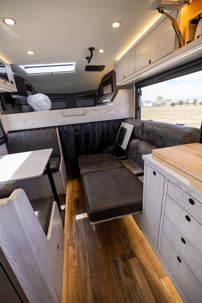 2024 EarthRoamer XV-LTi 126